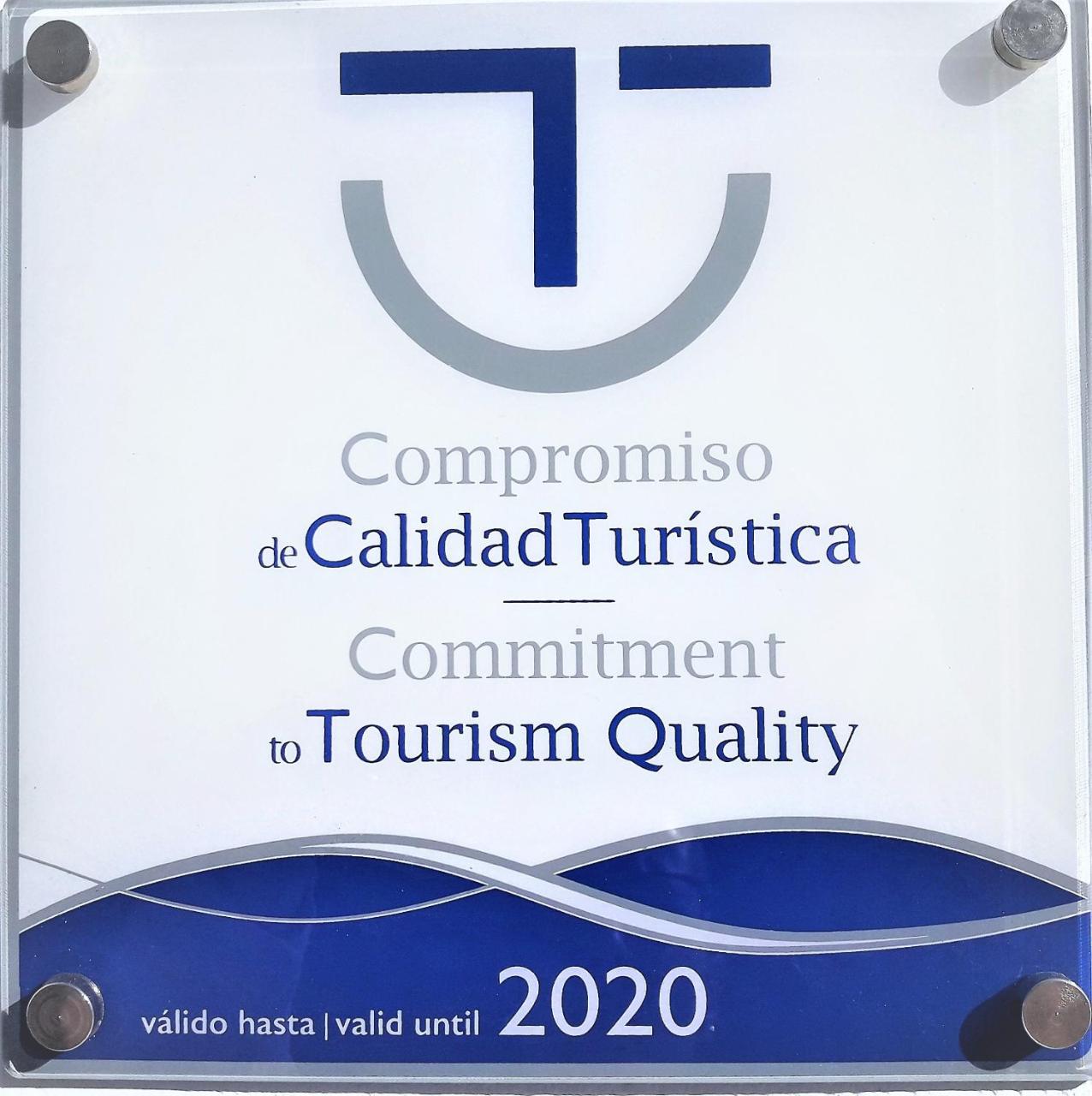Apartamentos Turisticos Clavero Almagro Exterior photo